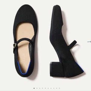 Rothys - LIKE NEW - The Mary Jane Heel - Size 7.5 in Black